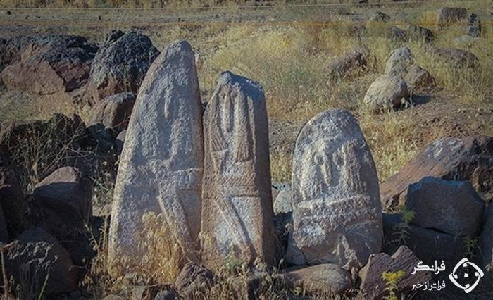  سنگ نگاره های گورستان باستانی اردبیل